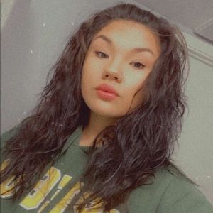 Meet your Posher, Tierra